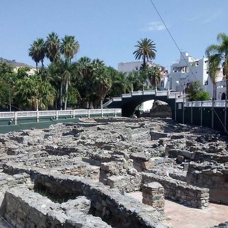 Apartamento Las Gondolas Y El Mar Almuñécar Exterior foto