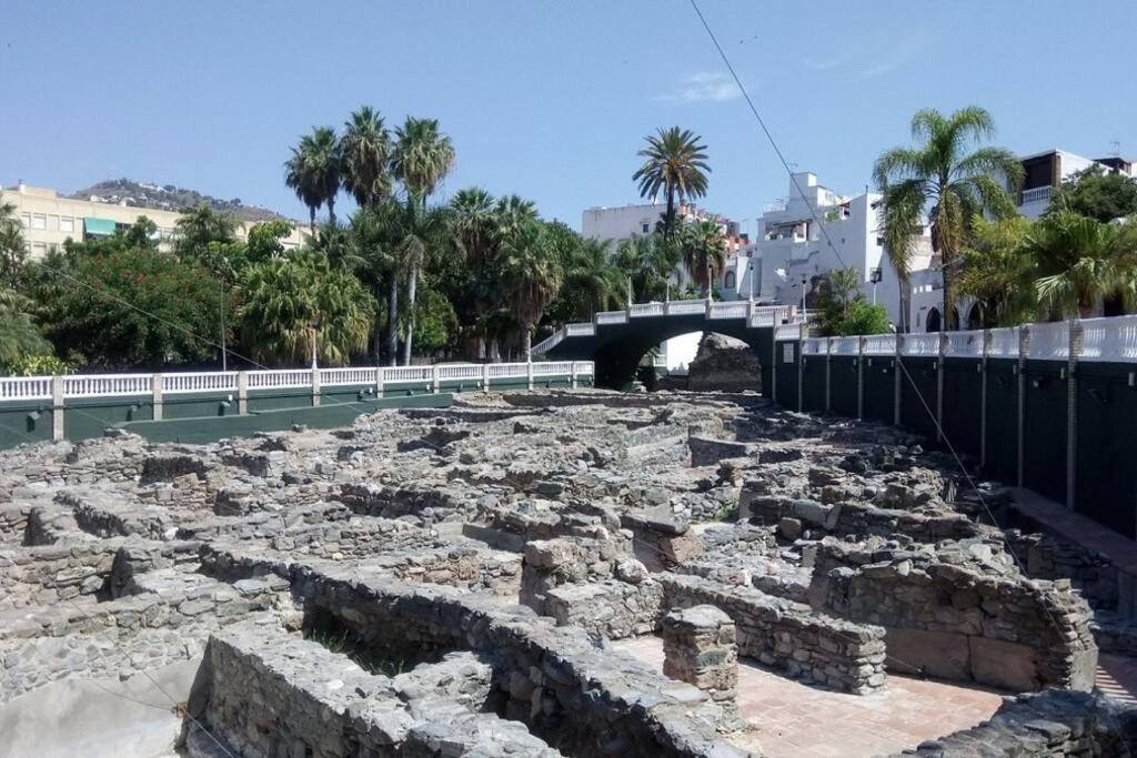 Apartamento Las Gondolas Y El Mar Almuñécar Exterior foto